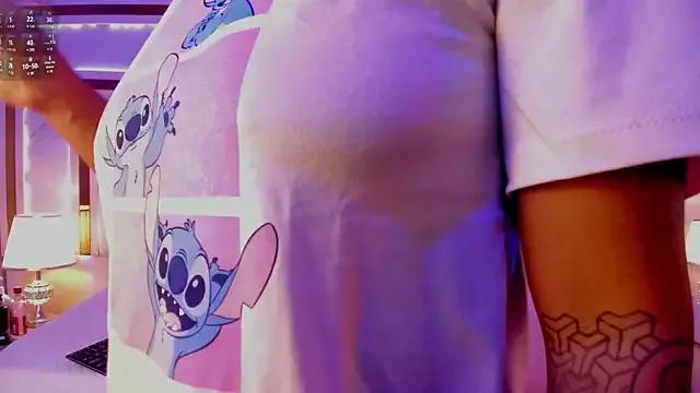 Girls: discover live performances with matured cam models, from teasing to fixations, in a variety of stunning live sex cams.