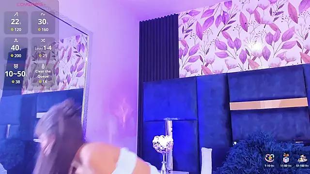Girls: discover live performances with matured cam models, from teasing to fixations, in a variety of stunning live sex cams.