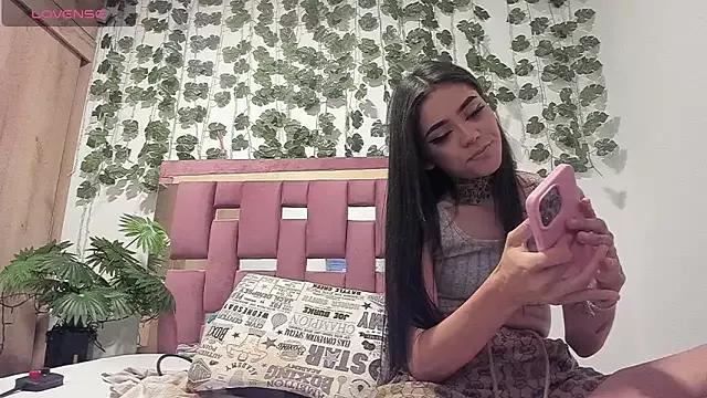 Ana_Winnss from StripChat