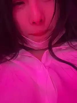anan-missy from StripChat is Freechat