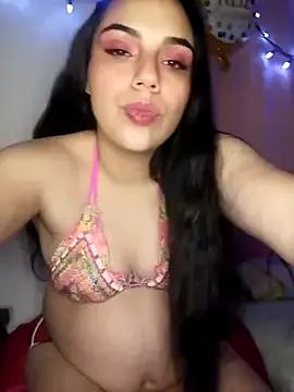 Girls: discover live performances with matured cam models, from teasing to fixations, in a variety of stunning live sex cams.