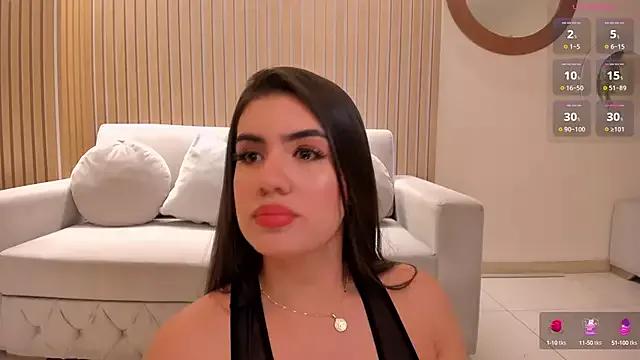 Girls: discover live performances with matured cam models, from teasing to fixations, in a variety of stunning live sex cams.