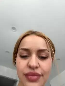Girls: discover live performances with matured cam models, from teasing to fixations, in a variety of stunning live sex cams.