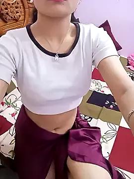 Girls: discover live performances with matured cam models, from teasing to fixations, in a variety of stunning live sex cams.