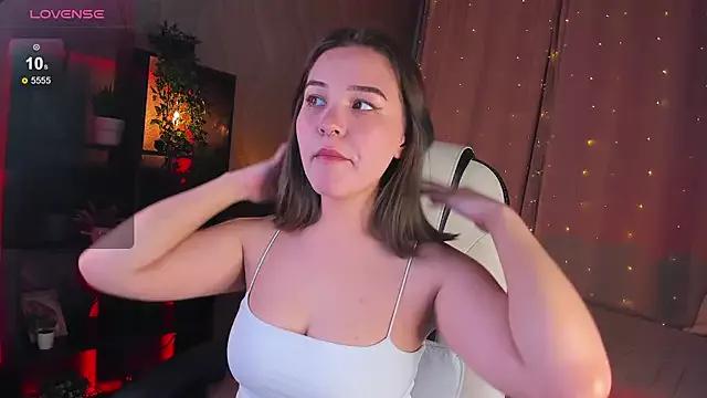 Girls: discover live performances with matured cam models, from teasing to fixations, in a variety of stunning live sex cams.
