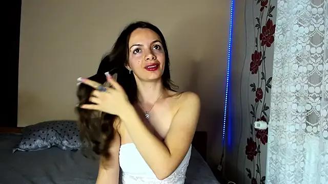 AnnaBellaRise from StripChat