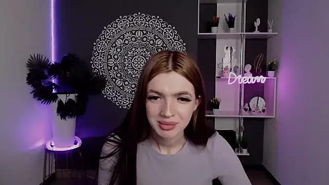 AnnabelleWhitee from StripChat