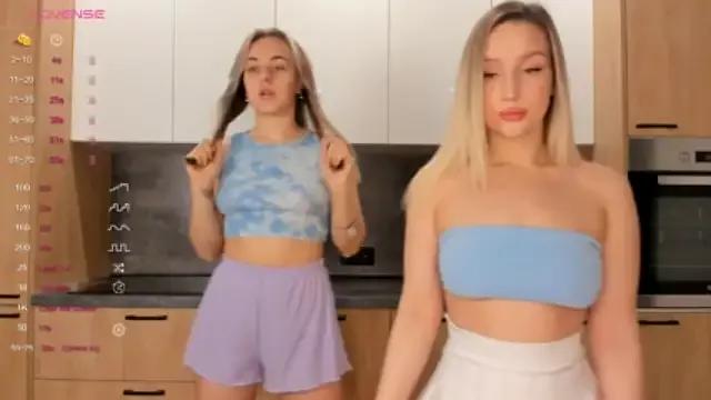 AnnaHalicia from StripChat