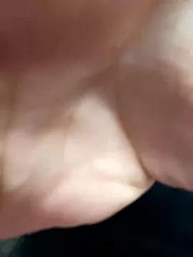 Girls: discover live performances with matured cam models, from teasing to fixations, in a variety of stunning live sex cams.