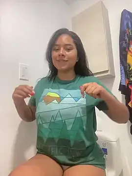 AnnaSmiles on StripChat