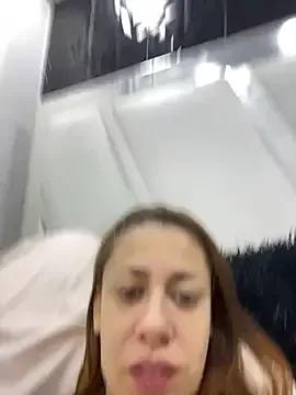 Girls: discover live performances with matured cam models, from teasing to fixations, in a variety of stunning live sex cams.