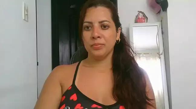 Girls: discover live performances with matured cam models, from teasing to fixations, in a variety of stunning live sex cams.