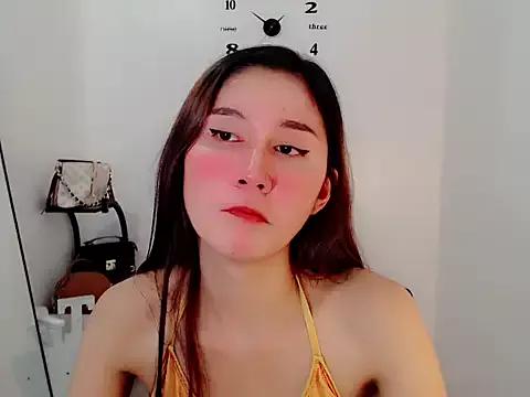 Girls: discover live performances with matured cam models, from teasing to fixations, in a variety of stunning live sex cams.