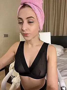 AnnGilbert from StripChat