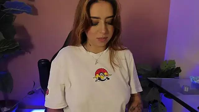 AnnikaMerliahh_ from StripChat