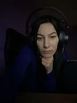 AnnnMary from StripChat