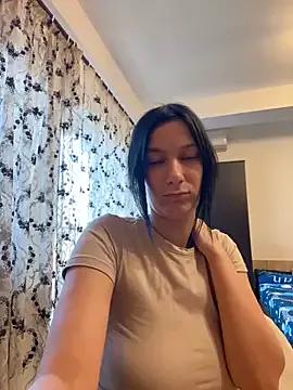 AnnnMary from StripChat