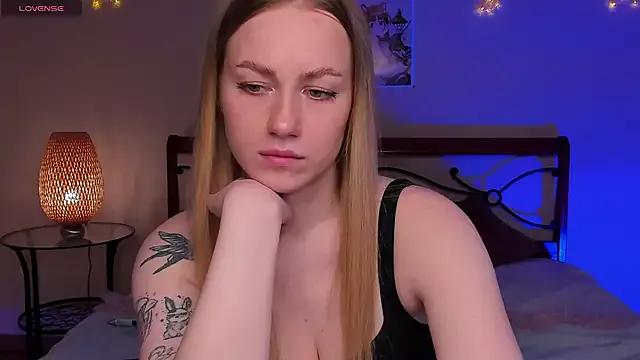 annplay from StripChat