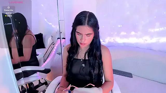Antonella_Prescott from StripChat is Freechat