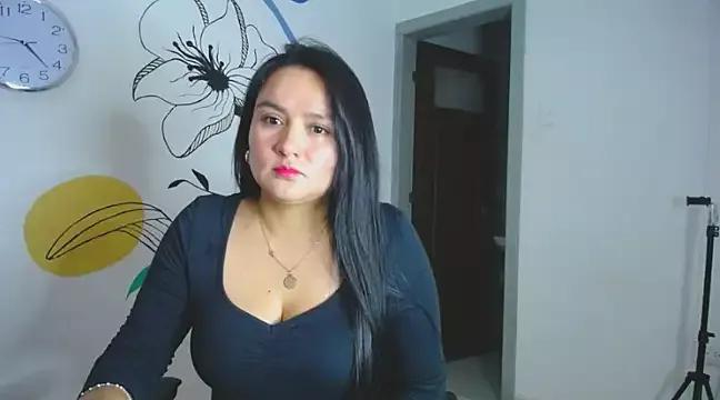 Girls: discover live performances with matured cam models, from teasing to fixations, in a variety of stunning live sex cams.