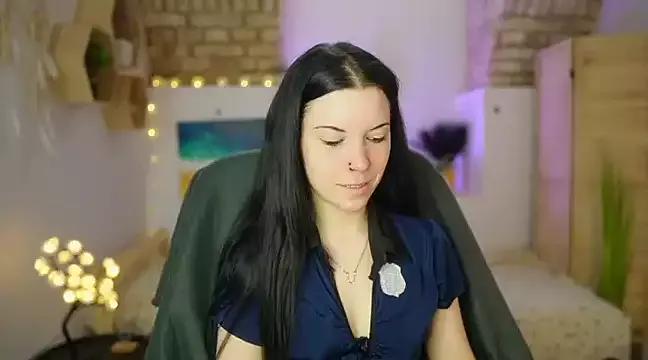 Girls: discover live performances with matured cam models, from teasing to fixations, in a variety of stunning live sex cams.