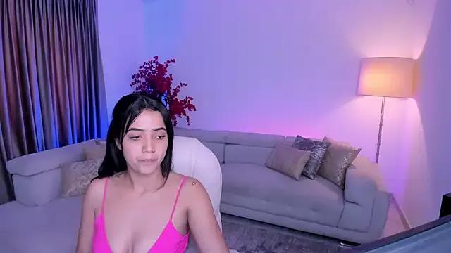Girls: discover live performances with matured cam models, from teasing to fixations, in a variety of stunning live sex cams.