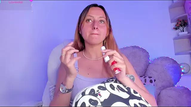 arianna_gren from StripChat