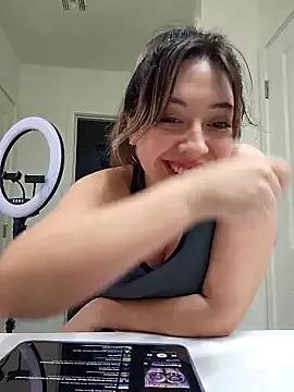 Girls: discover live performances with matured cam models, from teasing to fixations, in a variety of stunning live sex cams.