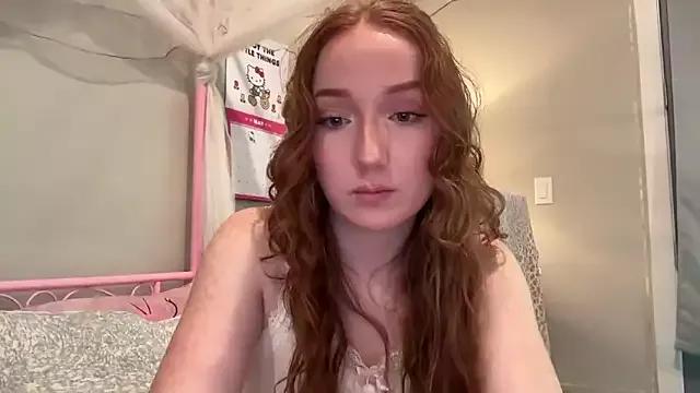 ariellebb2004 from StripChat is Freechat