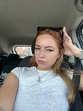 AroraAngel from StripChat