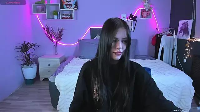 Girls: discover live performances with matured cam models, from teasing to fixations, in a variety of stunning live sex cams.