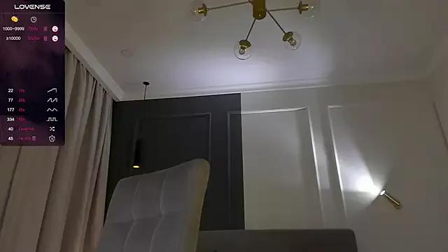 Girls: discover live performances with matured cam models, from teasing to fixations, in a variety of stunning live sex cams.