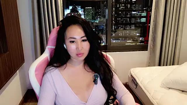 AsianQueens from StripChat is Freechat
