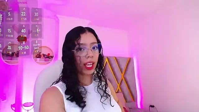 Girls: discover live performances with matured cam models, from teasing to fixations, in a variety of stunning live sex cams.