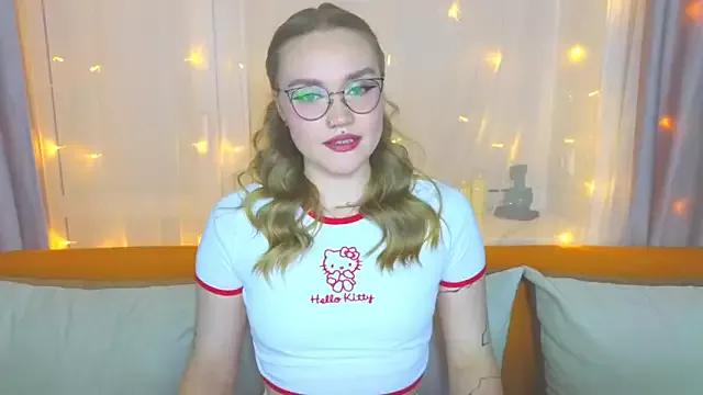 Girls: discover live performances with matured cam models, from teasing to fixations, in a variety of stunning live sex cams.