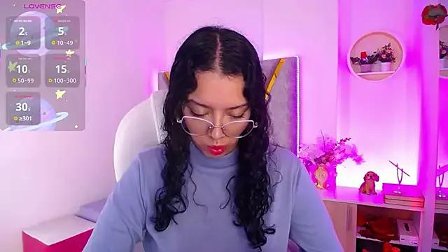 Aurora_jones1 from StripChat is Freechat