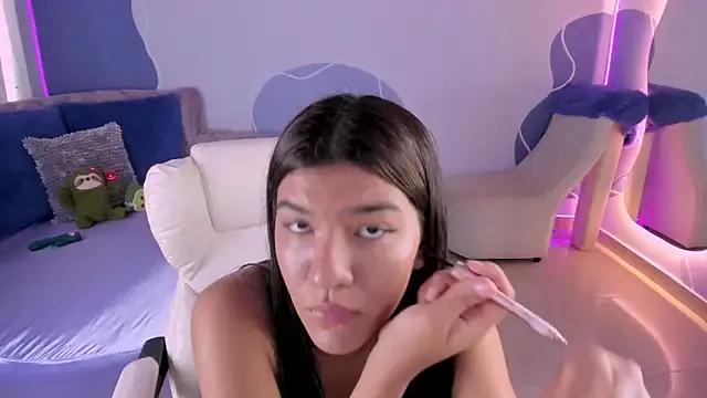 auroracute02 from StripChat is Freechat