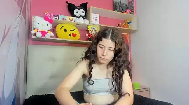 Girls: discover live performances with matured cam models, from teasing to fixations, in a variety of stunning live sex cams.