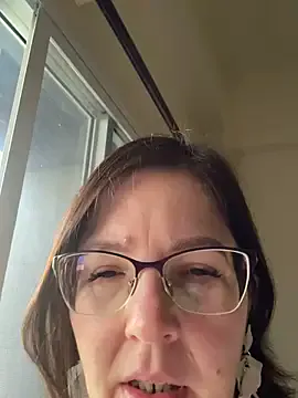 B_Bonya_m on StripChat