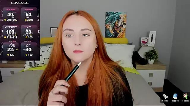 BabeLessi from StripChat