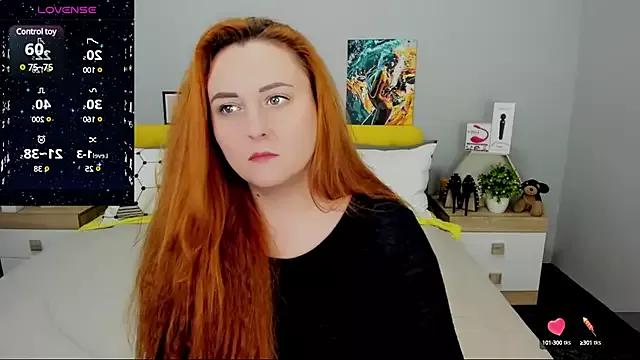 BabeLessi from StripChat