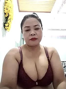 Girls: discover live performances with matured cam models, from teasing to fixations, in a variety of stunning live sex cams.