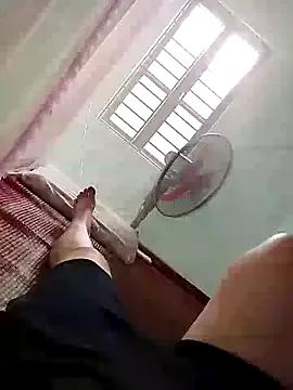 Baby95x from StripChat