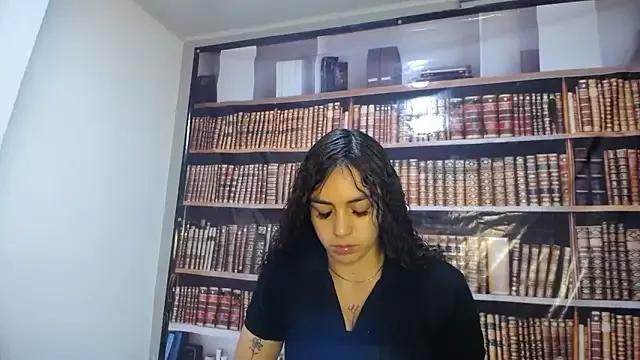 Baby_collins_ from StripChat