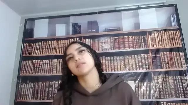 Baby_collins_ from StripChat