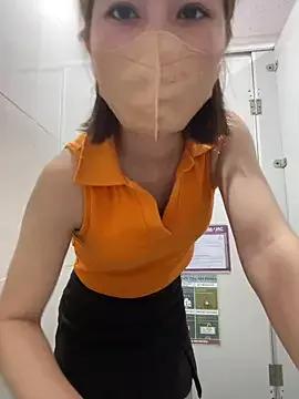 Girls: discover live performances with matured cam models, from teasing to fixations, in a variety of stunning live sex cams.