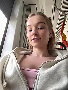 Baby_Tiny_Meow from StripChat is Freechat