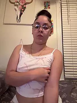babykalirose from StripChat is Freechat