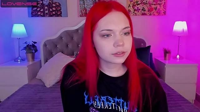 babyLizza from StripChat