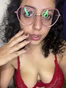 Girls: discover live performances with matured cam models, from teasing to fixations, in a variety of stunning live sex cams.